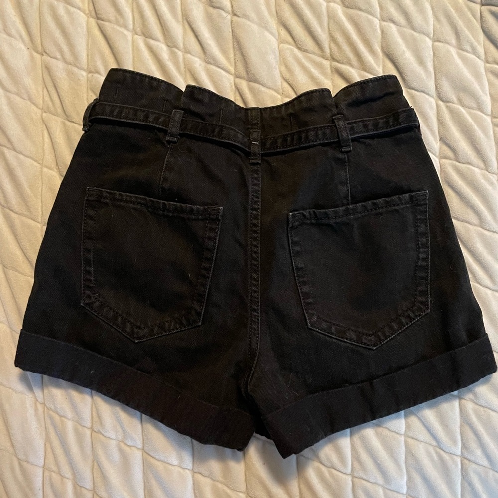 Black High-Rise Mom Shorts